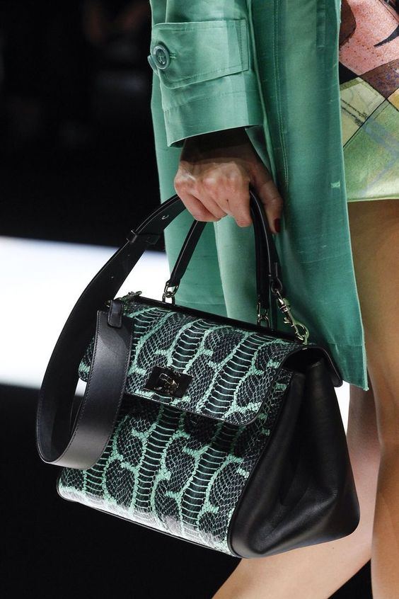 Модные брендовые сумки сезона 2019-2020