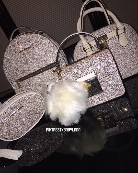 Модные брендовые сумки сезона 2019-2020