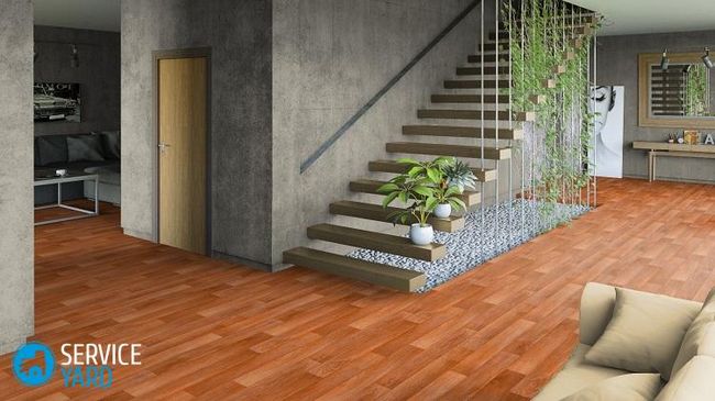 Як прибрати вм'ятини на лінолеумі?