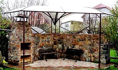 кам'яний каркас альтанки