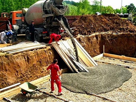 заливка фундаменту