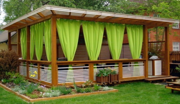 відкрита альтанка