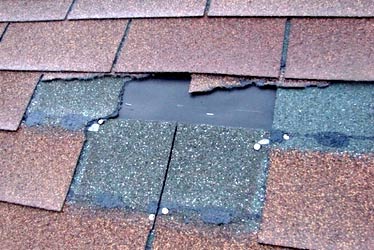 пошкоджений дах