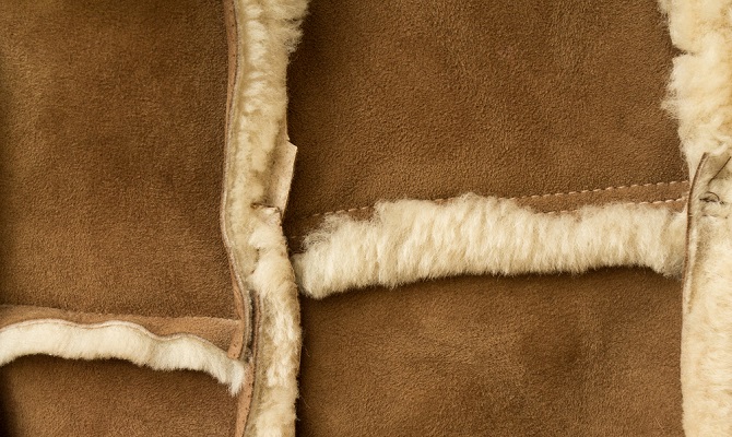 Чи можна прати натуральну або штучну дублянку?