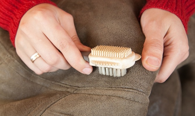 Чи можна прати натуральну або штучну дублянку?