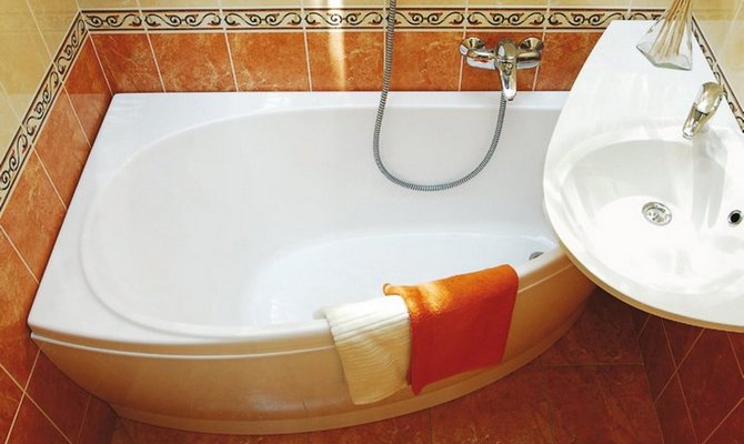 Сучасний дизайн невеликої ванної кімнати