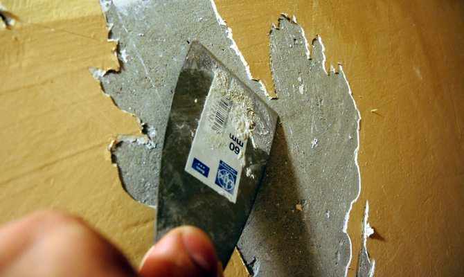 Вибір вологостійкої штукатурки для ванної та її нанесення