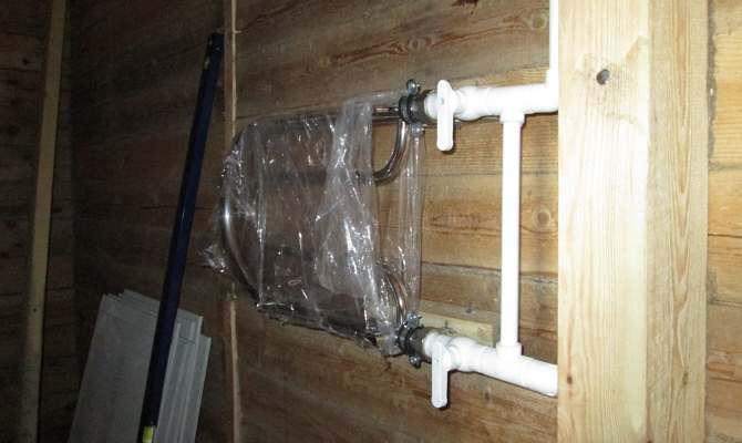 Вибираємо кран для сушки для рушників кутовий