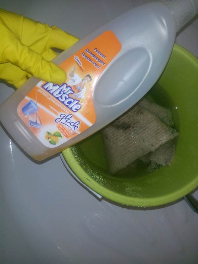 Запах з каналізації: що робити?